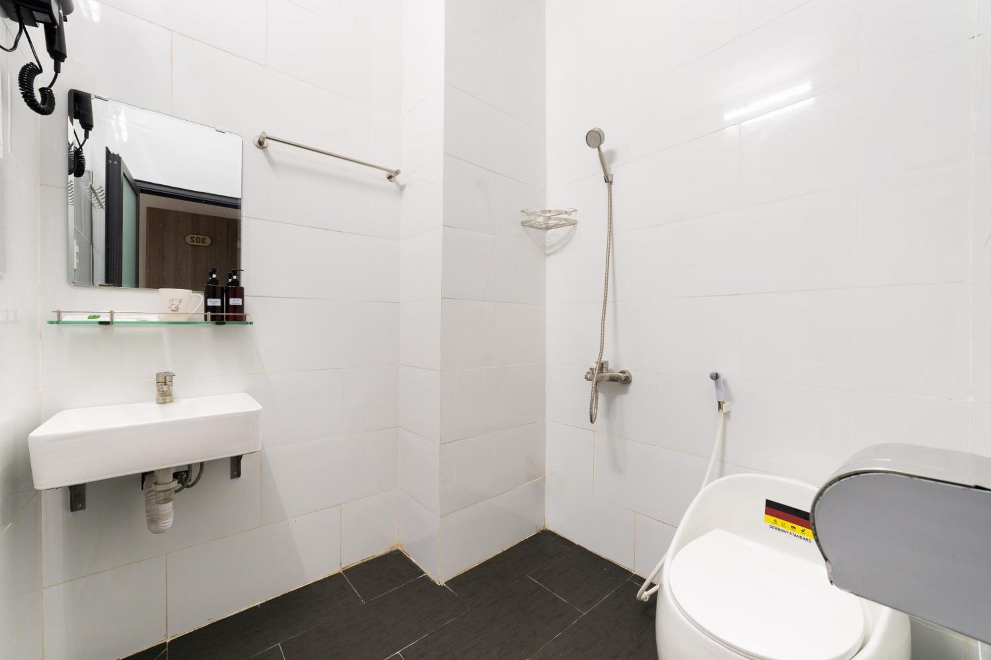 Thien Quoc Hotel Хошимин Экстерьер фото