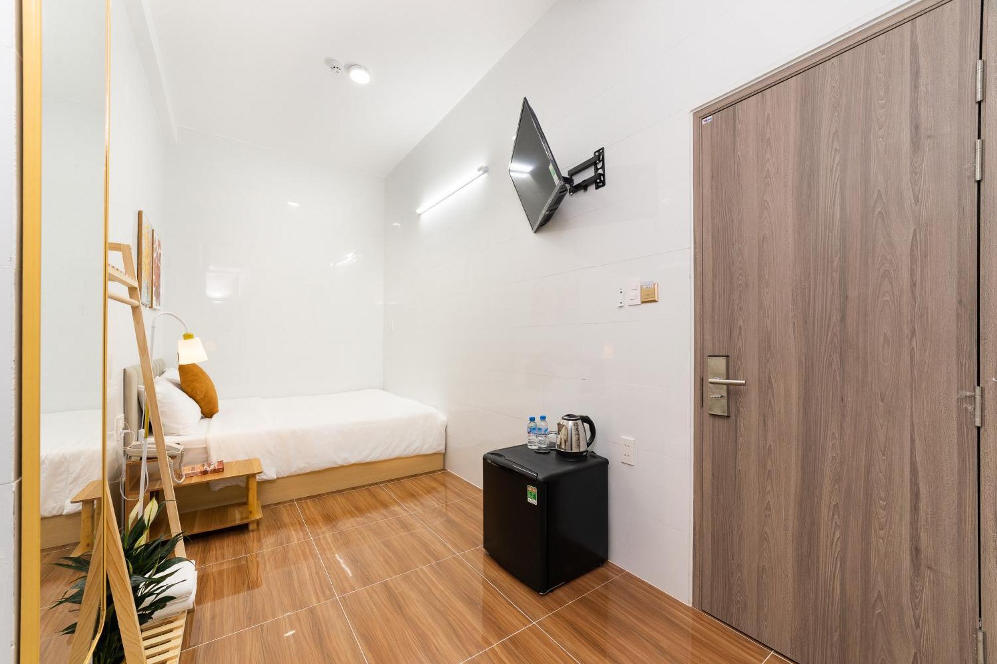Thien Quoc Hotel Хошимин Экстерьер фото
